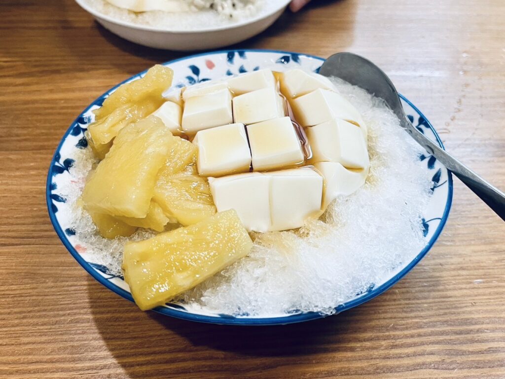 台南五妃廟豆腐冰