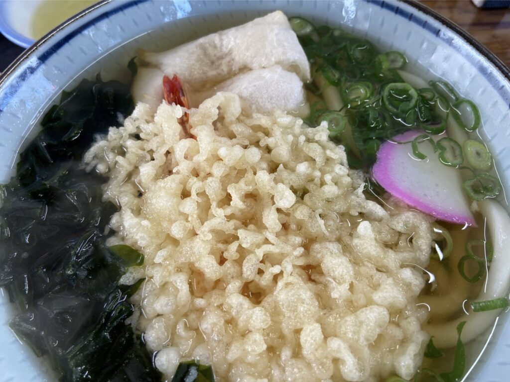 手打ちうどんやすらぎ　やくよけうどん